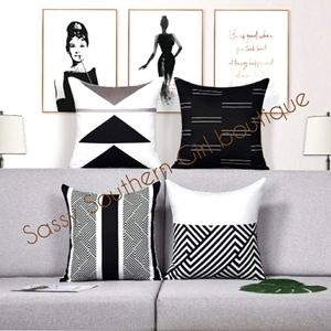 🆕⭐ Farmhouse black and white pillow cover set 4